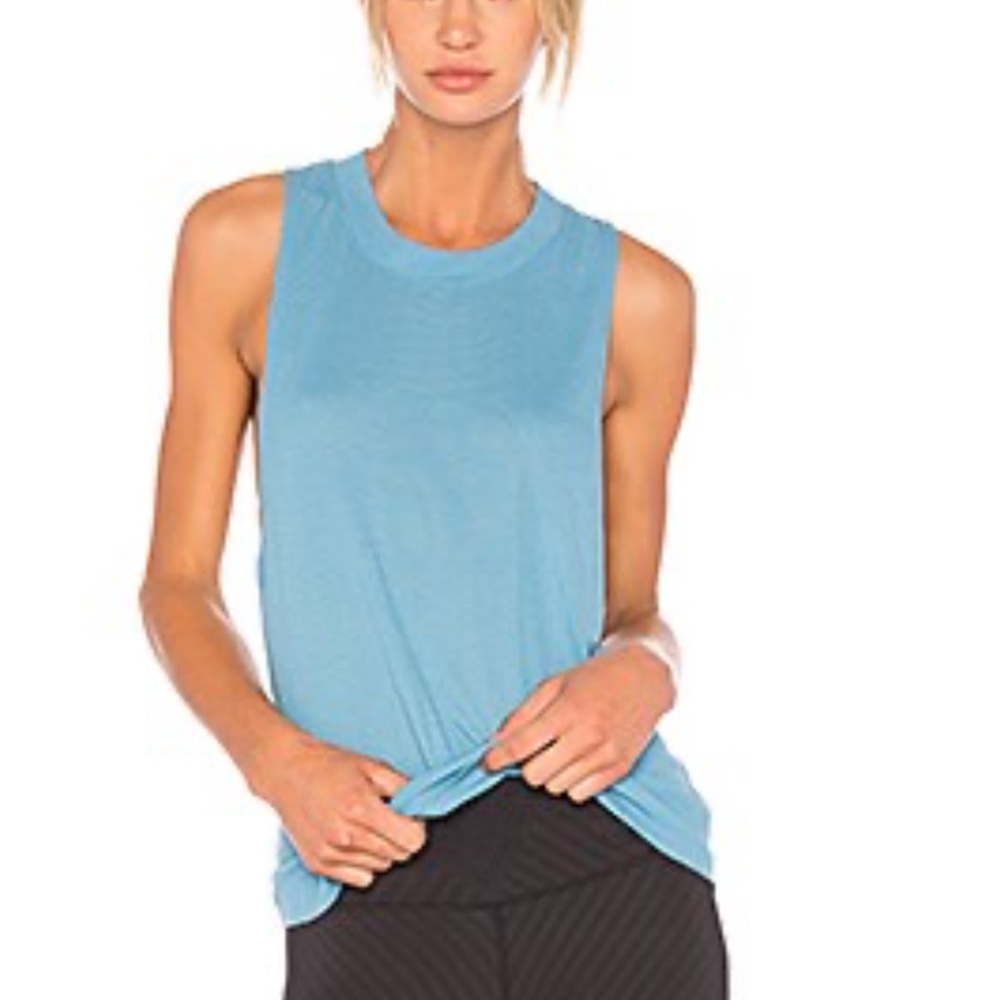 Alo Heat Wave tank size small NWT$48